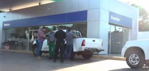 Encañonan a playero para robarle recaudación | Noticias Paraguay