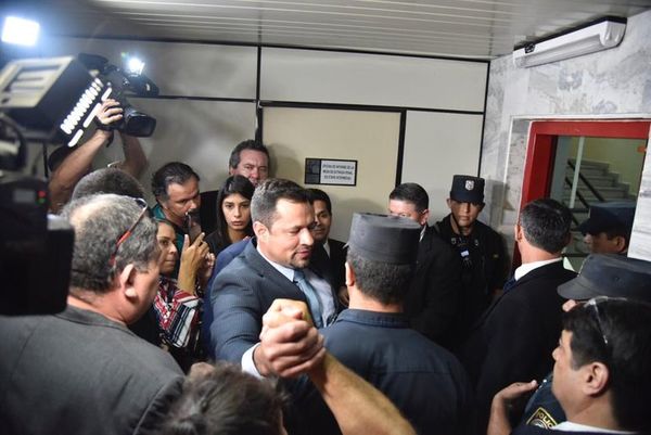 A pesar de recusación a jueza, se realizó revisión de medidas para Quintana - Nacionales - ABC Color