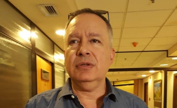 HOY / Banca de Cubas corresponde a "Kencho" y expulsión fue incorrecta, según Silva Facetti