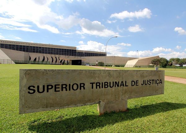 Supremo de Justicia de Brasil concede hábeas corpus a Cartes