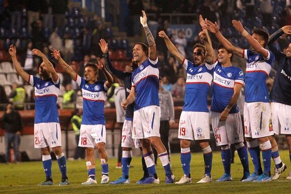 La U. Católica, campeón desde el escritorio - Fútbol - ABC Color