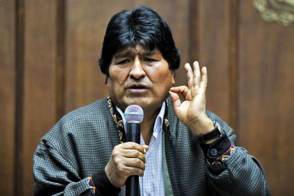 Gobierno boliviano denunciará en La Haya a Morales por delitos de lesa humanidad - Mundo - ABC Color