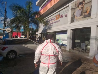 Dos personas hospitalizadas tras supuesto ataque con químico