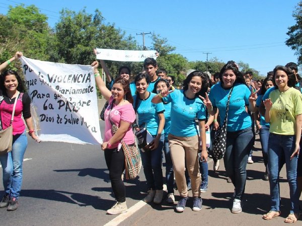 Jóvenes peregrinan hoy buscando ser “influencers de Dios”