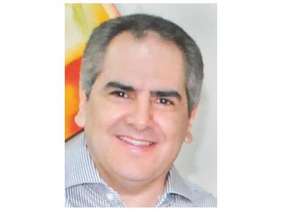 Cogorno dice que armaron una novela