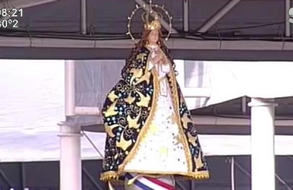 Paraguayos celebraron el Novenario de la Virgen de Caacupé - SNT