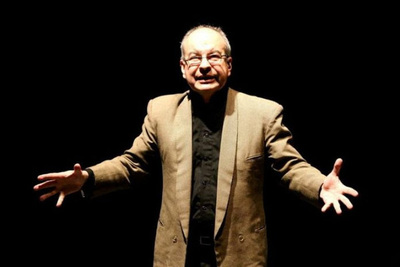 Carlos Benegas vueve con su unipersonal 'Bendita Comunicación' » Ñanduti