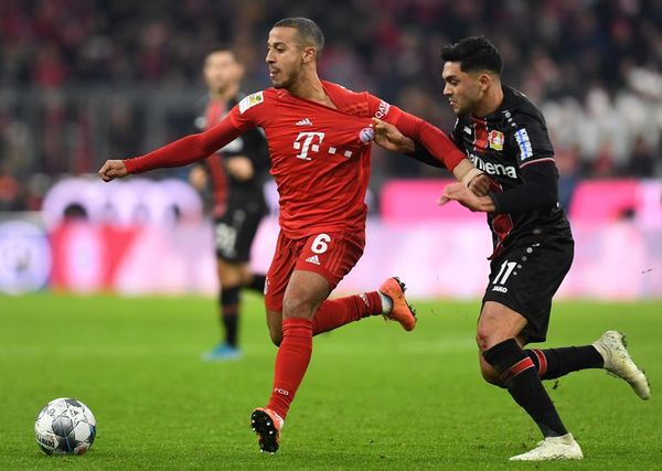 Bayern patina, Leipzig toma la cabeza y Dortmund salva la de Favre - Fútbol - ABC Color