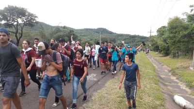 Miles de jóvenes pidieron por un mejor Paraguay - Nacionales - ABC Color