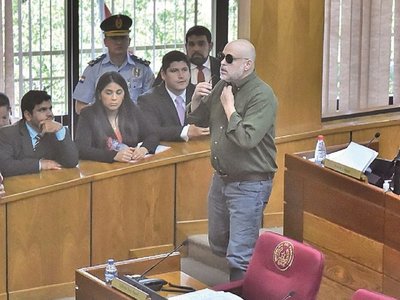 Socióloga dice que minorías corren riesgo de ser barridas por mayorías