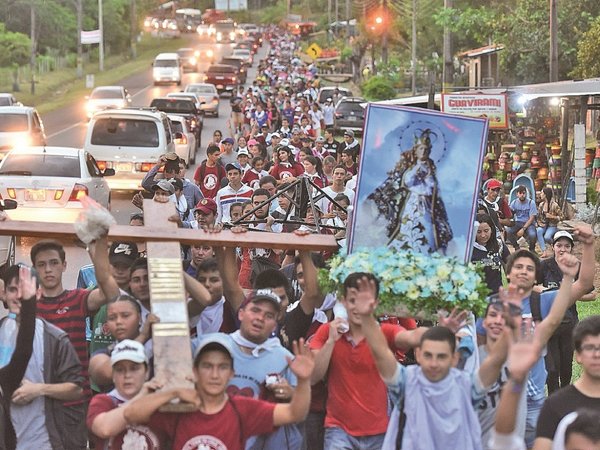 Jóvenes recuerdan a políticos que el pueblo ya está harto