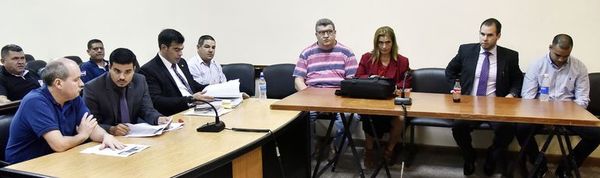 Con recusación de tres juezas traban inicio de juicio por tráfico de armas - Judiciales y Policiales - ABC Color