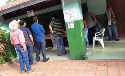 HOY / Inicia elecciones para elegir al nuevo intendente de San Carlos del Apa