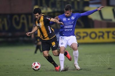 Guaraní choca ante Sol