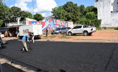 HOY / Intensifican bacheos en importantes arterias de San Lorenzo