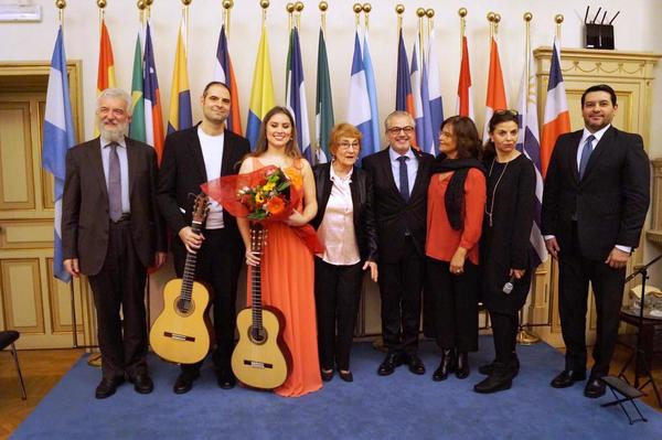 ENCARNACENA DESLUMBRA EN CONCIERTO EN ITALIA