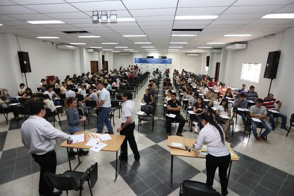 Divulgan resultados de exámenes de postulantes a trabajar en Itaipú