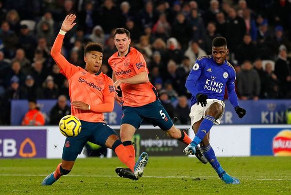 Iheanacho prolonga la euforia del Leicester - Fútbol - ABC Color