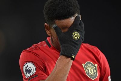 El Aston Villa frustra la remontada del United - Fútbol - ABC Color