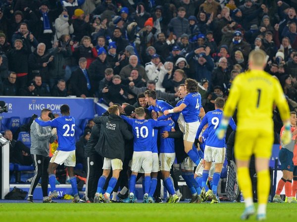 Iheanacho prolonga la euforia del Leicester