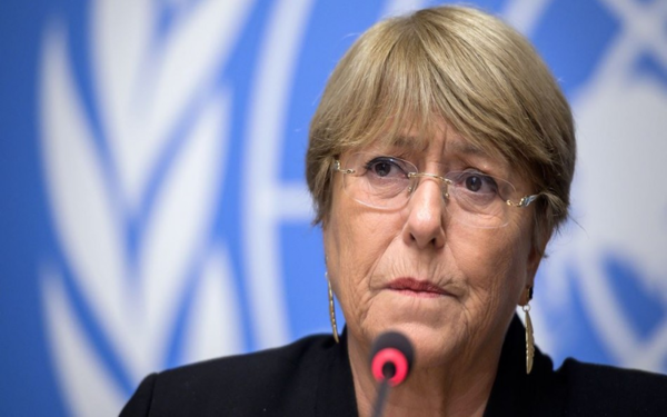China acusa a Bachelet de entrometerse en sus asuntos internos