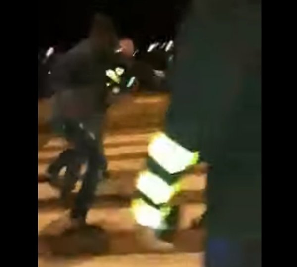 Golpean a agente de Patrulla Caminera | Noticias Paraguay