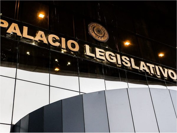 En año de acotado Presupuesto, el Congreso triplica subsidio a partidos