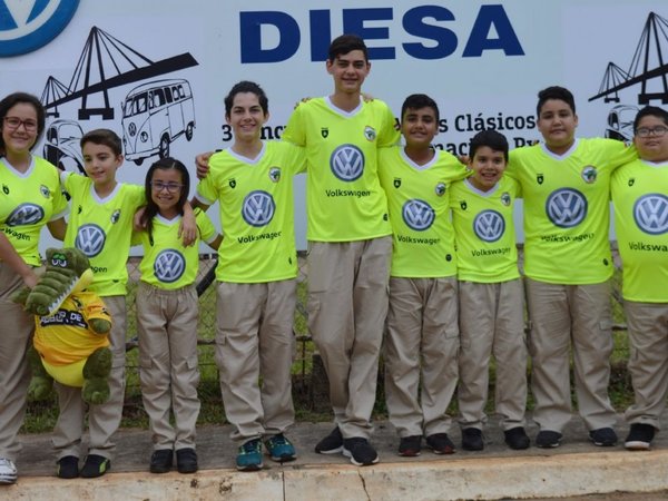 Equipo de robótica de Encarnación crea mangas para evacuar edificios