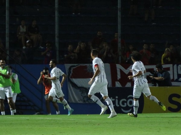 Libertad volvió a ganar a Cerro y prolonga la definición del Clausura | .::Agencia IP::.