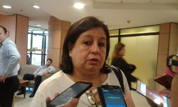 Puja por banca de Payo: Esperanza Martínez reafirma que el lugar le corresponde a “Kencho” - Nacionales - ABC Color