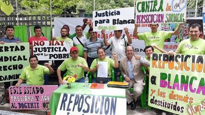 Justicia ordena reposición de sindicalista desvinculada del MEC - Nacionales - ABC Color