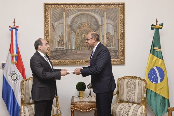 Nuevo embajador de Brasil presentó cartas credenciales al Canciller