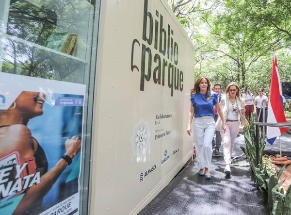 Habilitan “Biblioparques” para promover la lectura al aire libre