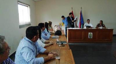 Concejales departamentales siguen especulando sobre transferencia de terreno | Radio Regional 660 AM