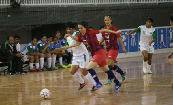 HOY / Cerro comienza con éxito la Copa Libertadores de Futsal FIFA