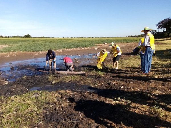 Invitan a sumarse a minga ambiental para limpiar orilla del río Paraguay