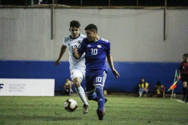 Paraguay avanza a semis gracias a un empate