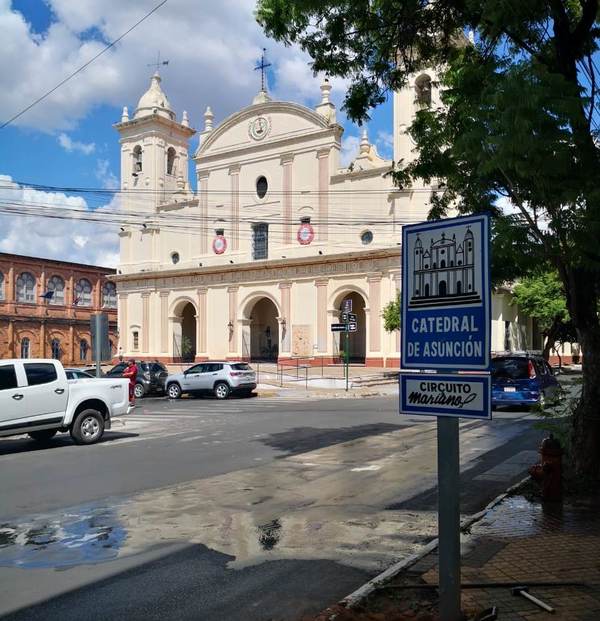 MOPC lanza cartelería pintada a mano para potenciar el turismo religioso | .::Agencia IP::.