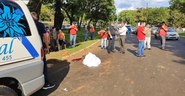 Transeúnte muere arrollada en CDE