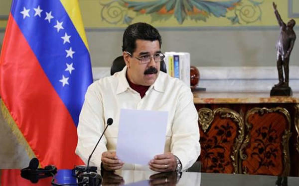 Áñez acusó a Venezuela de estar detrás de las protestas tras la salida de Evo