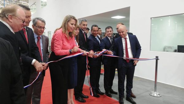 Inauguran empresa de autopartes en Luque