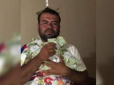 Grabó un video con millonada en los brazos y anunció su candidatura