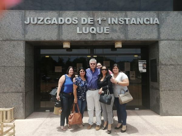 Víctima de González Daher celebra “justicia divina” y asegura que buscará recuperar su vivienda - A La Gran 7-30 - ABC Color