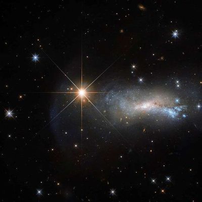 Hallan una estrella que fulgura millones de veces más fuerte que el Sol - Ciencia - ABC Color