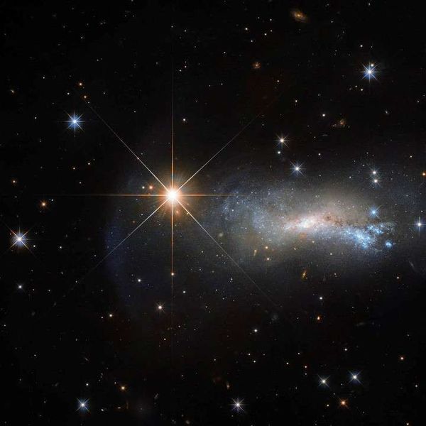 Hallan una estrella que fulgura millones de veces más fuerte que el Sol - Ciencia - ABC Color