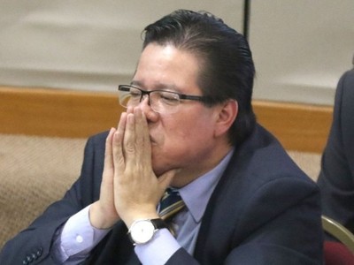 Presentan acusación y piden juicio para excontralor