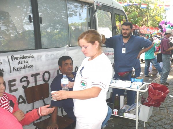 Más de 1.200 profesionales de blanco atenderán a peregrinos