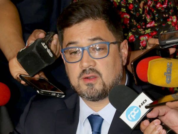 La apertura de investigación es correcta, dice defensa de Cartes