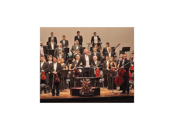 La OSCA culmina Ciclo de Abono 2019 con las composiciones de Tchaikovsky