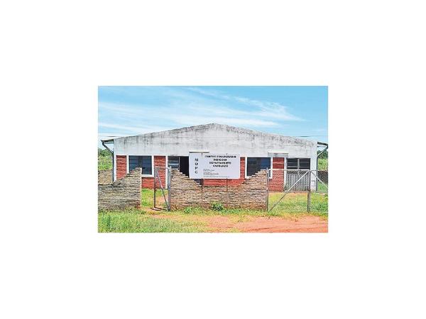 Construcción de Indi sin uso en Caaguazú